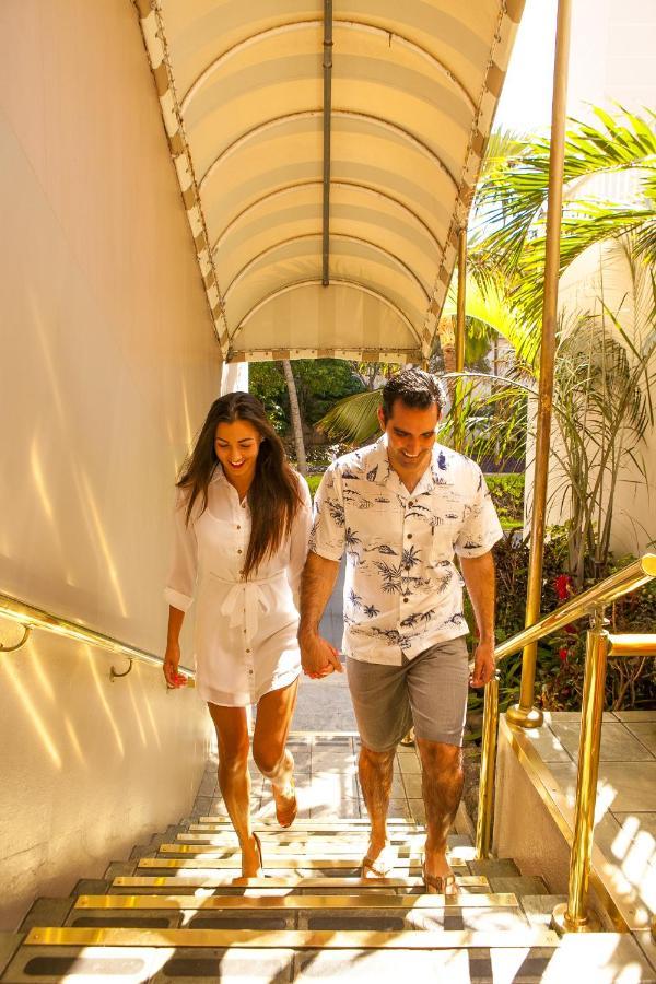 Hotel Equus à Honolulu Extérieur photo