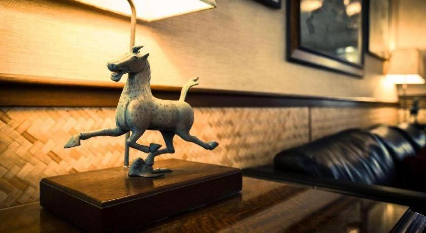 Hotel Equus à Honolulu Extérieur photo
